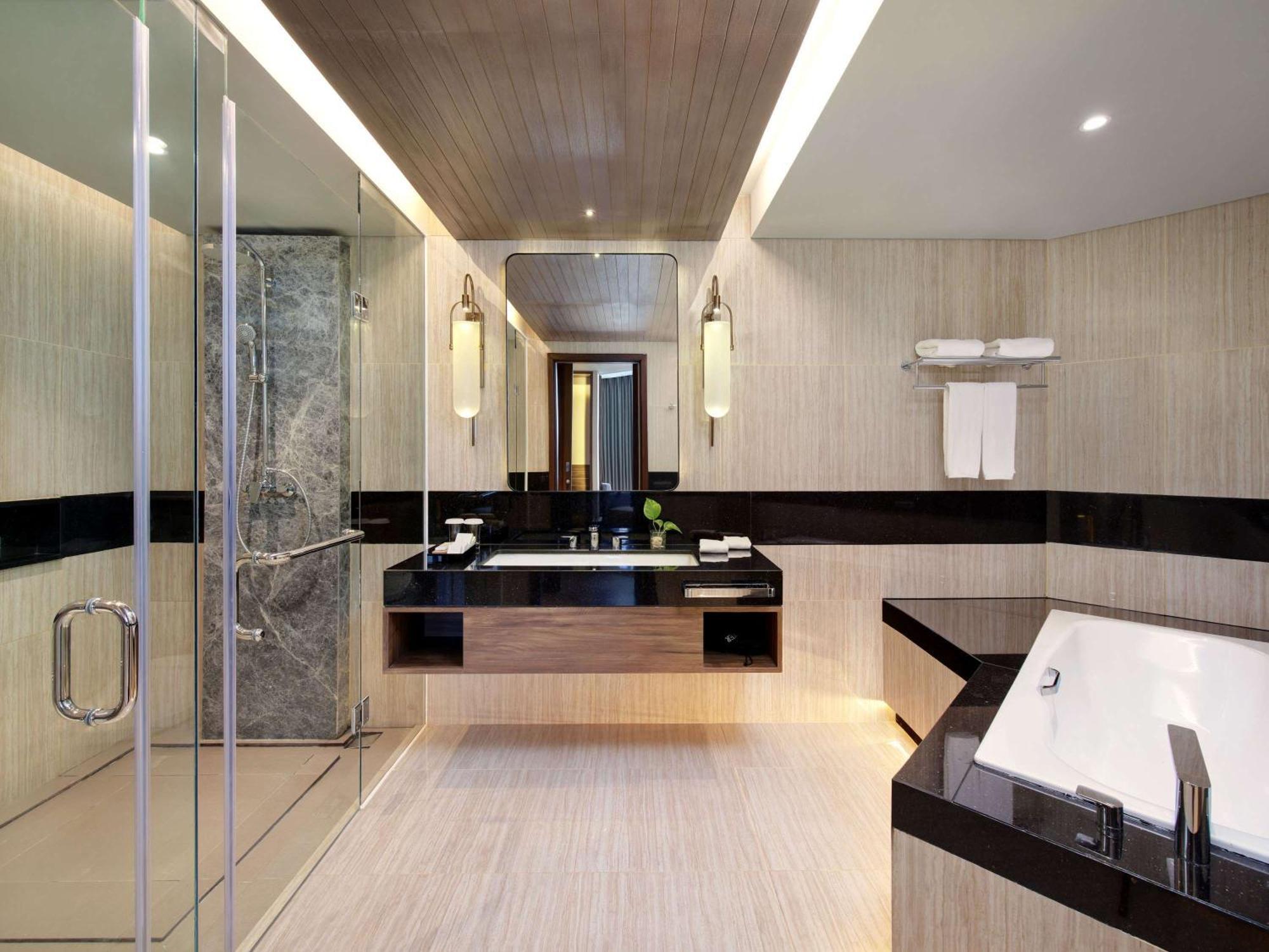 Mercure Pangkalanbuun Exterior foto